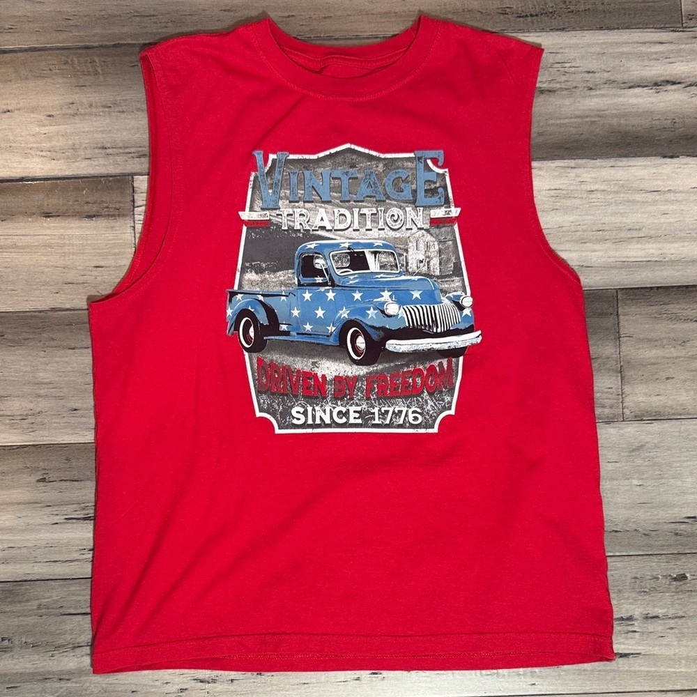 NWOT Red Vintage Tradition Men’s Tank Top with Patriotic Truck